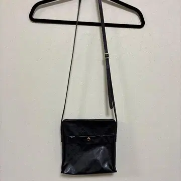 게라르디니 블랙 숄더백 가격 인하했습니다