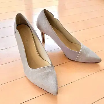 르 탈론 펌프스 스웨이드 베이지 25.5cm 새상품급