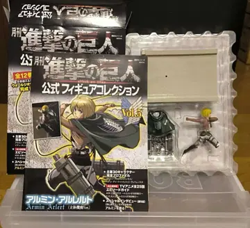 진격의 거인 공식 피규어 컬렉션 알민 진격의 거인 피규어