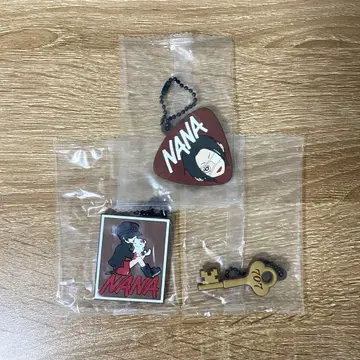 야자와 아이 캡슐 러버 마스코트 NANA