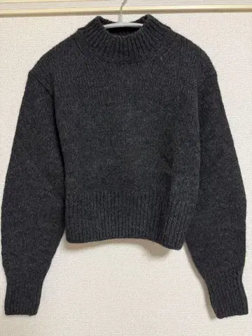 COS 긴팔 니트 XS