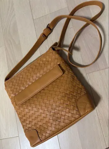 카멜 뜨개질 숄더백