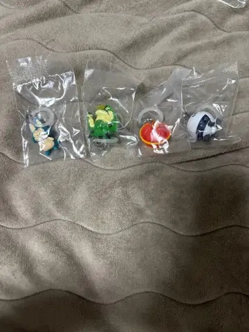 드래곤볼 메지루시 액세서리 3 손오반의 모자 푸알 포룽가 우주선