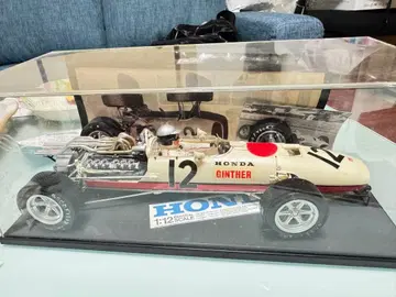 타미야 1/12 혼다 RA272 1965 F1 인형 포함 완성품 모델