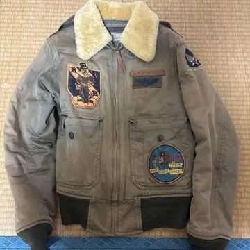 카키 밀리터리 자켓 플리스 카라 부착