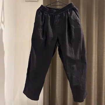 COS 블랙 와이드 팬츠