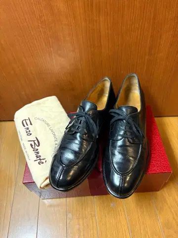 Le Yucca's u칩 블랙 40사이즈