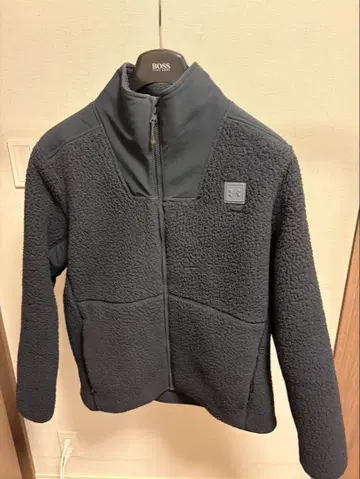 언더 아머 플리스 자켓 블랙