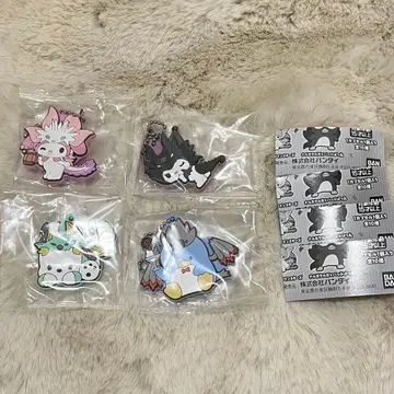 몬헌 산리오 가챠가챠 캡슐러버 마스코트 몬스터 헌터