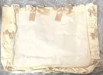 A3 프릴 디자인 이타백용 토트백 베이지 자카마트