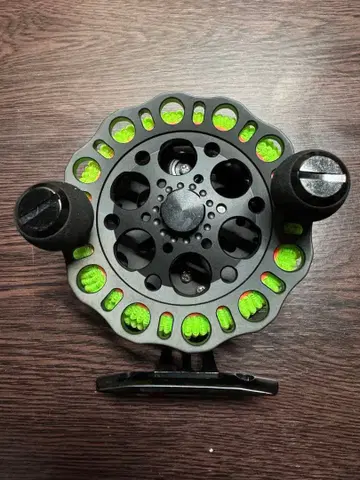 우사키닛신 인빅타 90 MB 몬스터 스펙 헤치 낚시릴 미사용 새상품.