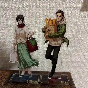 진격의 거인 콜라보 카페 아크릴 스탠드 미카사 엘렌 세트