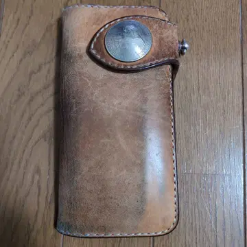 바이커 가죽 지갑.