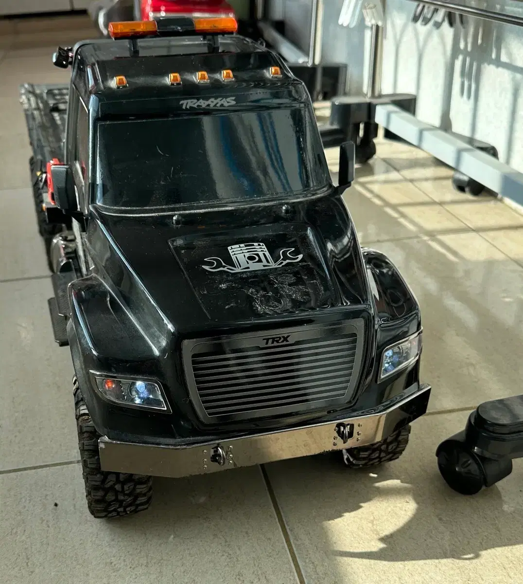 Traxxas TRX-6 6x6 Flatbed Truck | 브랜드 중고거래 플랫폼, 번개장터