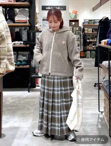 단톤 울 파일 후드 자켓 L