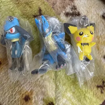 미개봉 포켓몬 집어서 이어 마스코트 14 피츄 파르빗 루카리오