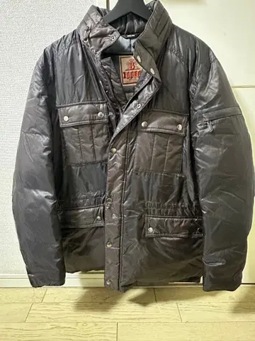 BARACUTA 바라쿠타 ZBG922 후드 수납식 다운 코트