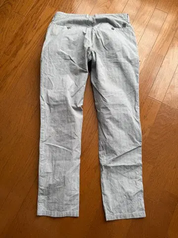 HUGO BOSS 그레이 치노 팬츠 레귤러 핏