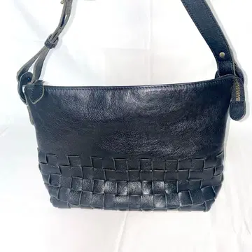 M+ Atlanta 숄더백 블랙 가죽 소가죽 뜨개질