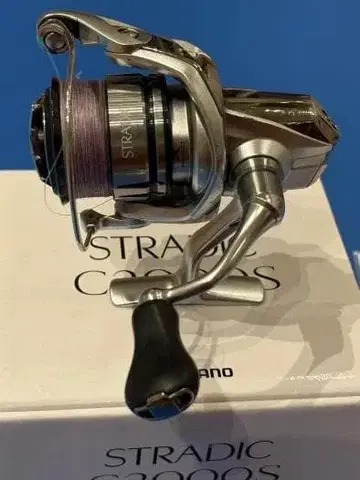 SHIMANO 19 STRADIC C2000S 스피닝 릴 e115