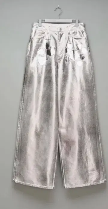 MASU MASU BOYS EMBLEM BAGGY JEANS(SILVER