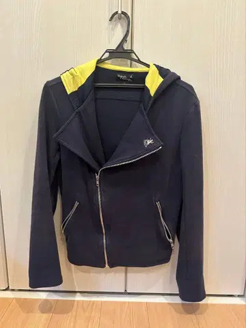 agnes b 네이비 후드티