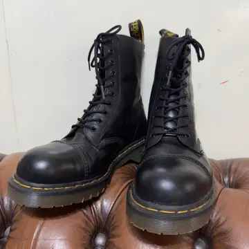컨디션 최상 영국제 Dr. Martens 10홀 부츠 uk7 닥터마틴