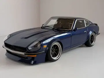 오토아트 닛산 페어레이디 Z (S30) 다크 블루