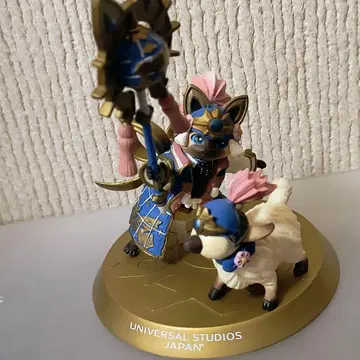 유니버설 스튜디오 재팬 몬스터 헌터 콜라보 피규어 그 1