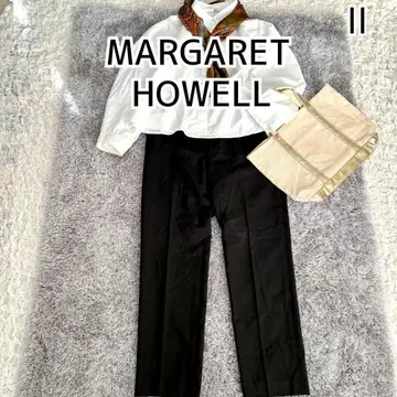 마가렛호웰 울 센터 프레스 팬츠 II 테이퍼드 블랙