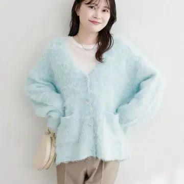 내추럴 꾸뛰르 miffy 콜라보 니트 가디건