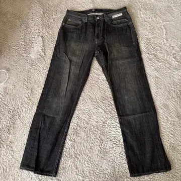 G.UNIT 자수 데님 32 거의 미사용품