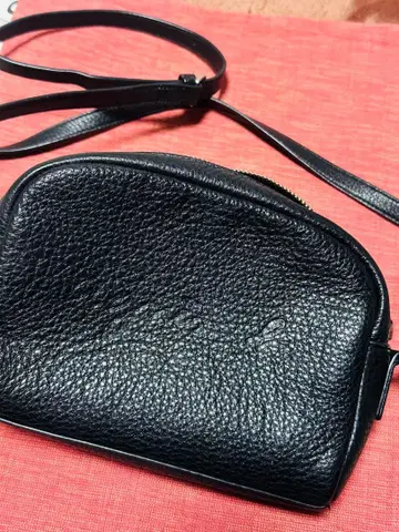 아네스베 블랙 가죽 숄더백