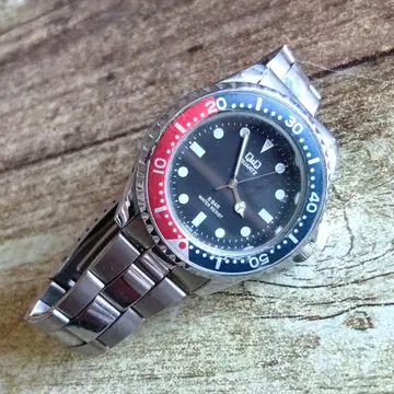 중고 작동품 시티즌 Q&Q 다이버즈 계열 3침 쿼츠 빨파 펩시 베젤