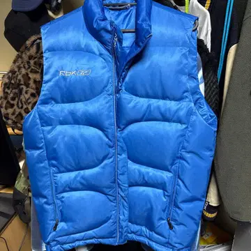 Reebok 파랑 다운 베스트