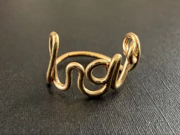 아쉬페프랑스 러브 문자 디자인 골드톤 반지 4호