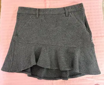 데상트 비대칭 프릴 스커트 L