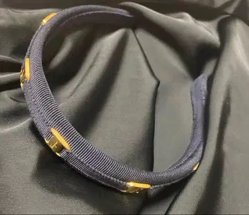 페라가모 Ferragamo 머리띠 바라 리본 골드 금장 장식