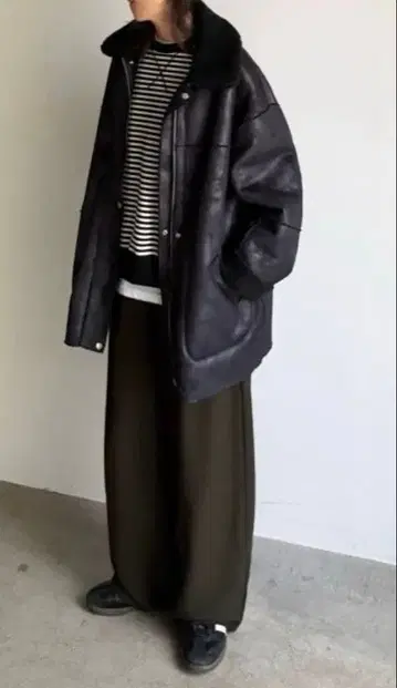 리버서블 무스탕 코트 arulle