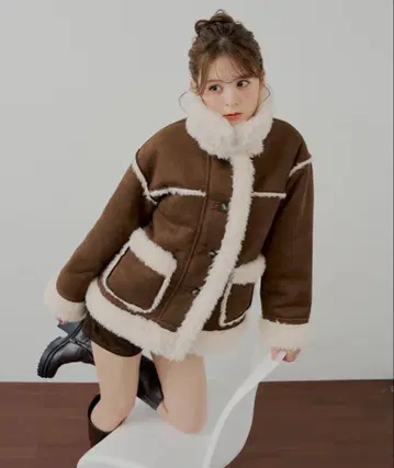 chico 2way 스탠드 무스탕 루즈 자켓