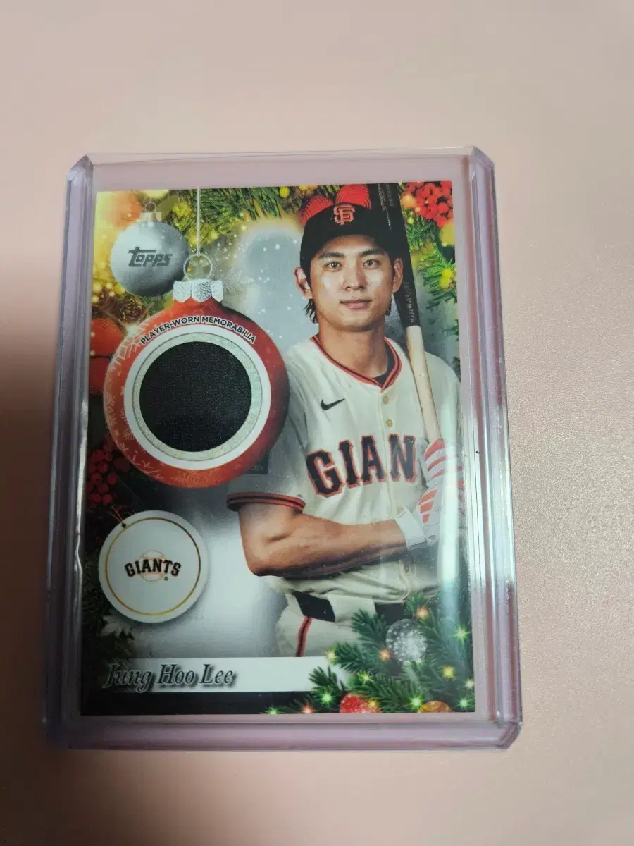 이정후 2025 Topps Holiday 저지 카드