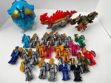 기사룡전대 류소우저 요크류오 디메볼케이노 파키갈루 등