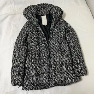 GOUT COMMUN 구트 커뮤니 아우터 다운 코트 믹스 화이트 블랙