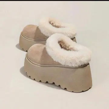 SHEIN 통굽 무스탕 슬립온