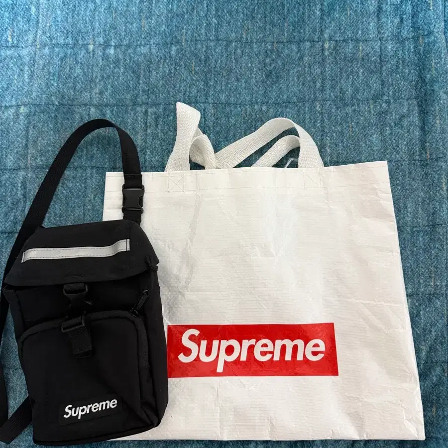 Supreme 19FW Shoulder Bag Black #슈프림,#슈프림가방,#슈프림백
