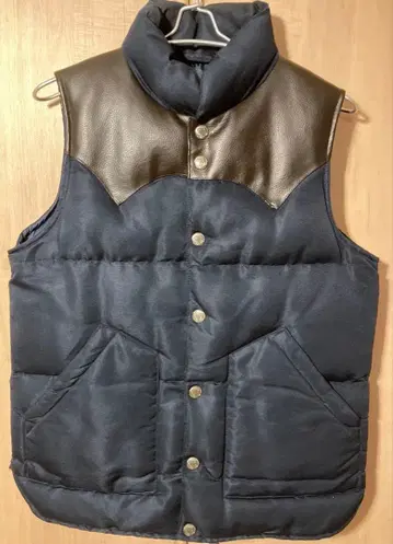 다운 베스트 M 네이비