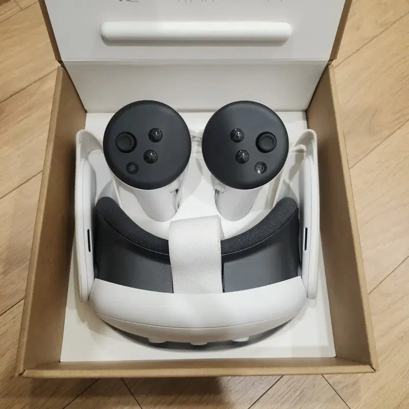 메타퀘스트3 풀박스 최신형 VR 스팀게임 구성품그대로 상태좋음 나혼산