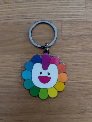 new jeans 무라카미 타카시 콜라보레이션 키링 키체인