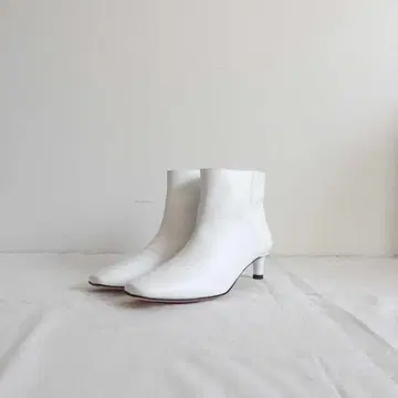 [ 새상품 ] 정가 49,500엔 FRAMeWORK PELLICO 숏부츠