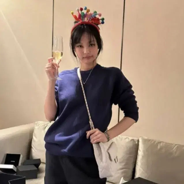 샤넬 시즌 호보백 미듐 사진 3